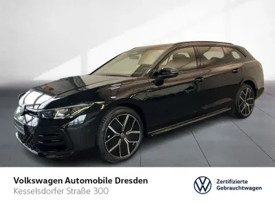Gebraucht VW Passat R-line 177 PS (130 kW) 2026 Grenadillschwarz metallic Kombi