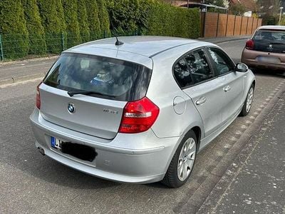 Gebraucht BMW 116 116 PS (85 kW) 2009 Silber Kleinwagen