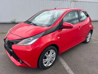 Gebraucht Toyota Aygo X-play 69 PS (50 kW) 2017 Kleinwagen