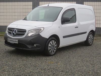 Mercedes Citan 109