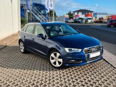 Gebraucht Audi A3 Ambition 150 PS (110 kW) 2016 Blau Limousine