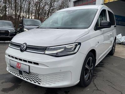 Gebraucht VW Caddy Style 122 PS (89 kW) 2022 Candyweiss Van / Kleinbus
