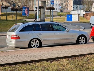 Silber Gebraucht 2004 Mercedes E320 Kombi | 2.150 € (Fairer Preis)