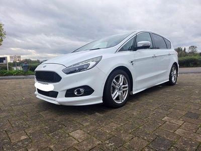 Gebraucht Ford S-MAX Titanium 150 PS (110 kW) 2017 Weiß Van / Kleinbus