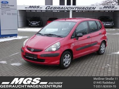 Second-hand Honda Jazz Cool 78 CP (57 kW) 2006 Roșu Hatchback