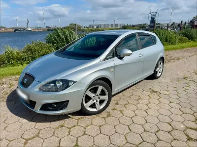 Gebraucht Seat Leon 150 PS (110 kW) 2010 Silber Kleinwagen