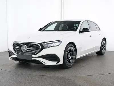 Gebraucht Mercedes E200 AMG 204 PS (150 kW) 2025 Weiß Limousine