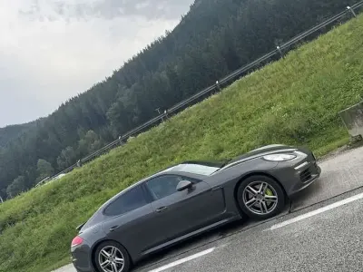 Gebraucht Porsche Panamera Diesel 250 PS (183 kW) 2013 Kleinwagen
