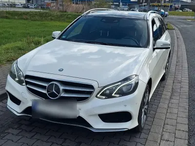 Gebraucht Mercedes E500 Elegance 408 PS (300 kW) 2016 Weiß Kombi