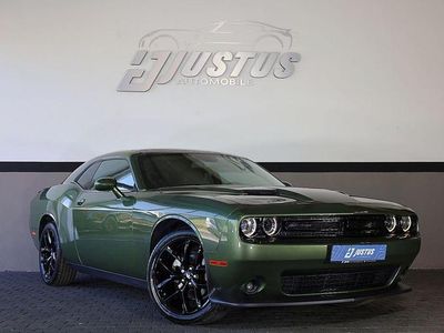 Gebraucht Dodge Challenger SXT 309 PS (227 kW) 2022 F8 green Coupé