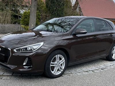 gebraucht Hyundai i30 1.0 T-GDI Benzin 120 PS TÜV Neu