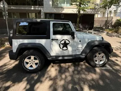 Gebraucht Jeep Wrangler Sport 200 PS (147 kW) 2014 Weiß SUV