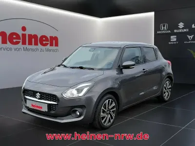 Usata Suzuki Swift Comfort 83 CV (61 kW) 2021 Grigio Utilitaria