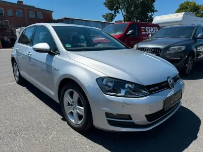 Gebraucht VW Golf VII Comfortline 116 PS (85 kW) 2015 Silber Limousine