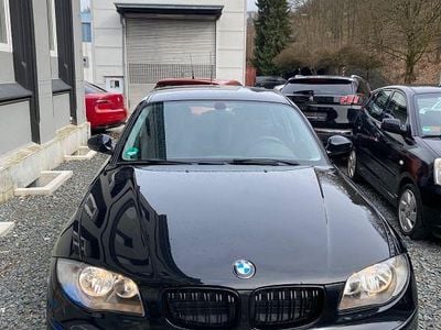 Gebraucht BMW 120 Advantage 177 PS (130 kW) 2008 Schwarz Kleinwagen