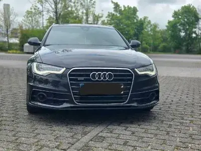 Gebraucht Audi A6 Ambiente 245 PS (180 kW) 2014 Schwarz Kombi