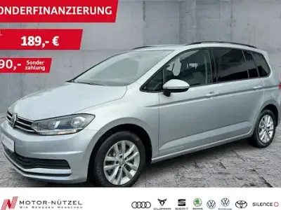 Gebraucht VW Touran Comfortline 110 PS (80 kW) 2018 Silber Van / Kleinbus