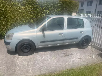 Gebraucht Renault Clio 2004 Grau Kleinwagen