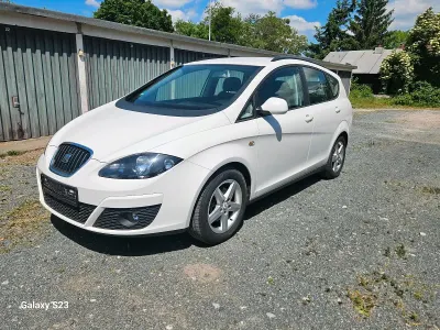 Gebraucht Seat Altea XL Ecomotive 90 PS (66 kW) 2011 Weiß Van / Kleinbus