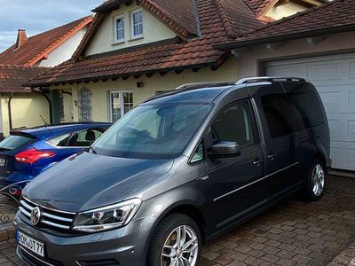 Gebraucht VW Caddy Maxi 170 PS (125 kW) 2018 Grau Van / Kleinbus