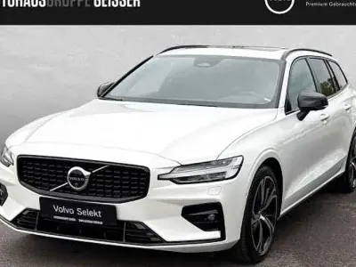 Gebraucht Volvo V60 Plus 197 PS (144 kW) 2025 Weiß Kombi