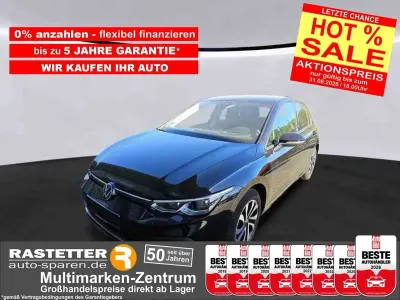 Gebraucht VW Golf VIII Active 150 PS (110 kW) 2023 Schwarz Limousine