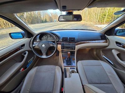 Gebraucht BMW 320 150 PS (110 kW) 1999 Blau Limousine