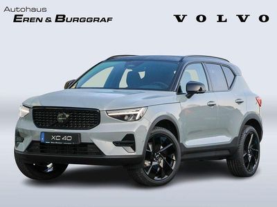 Neu Volvo XC40 Plus 163 PS (119 kW) 2025 Vapour grey / metallic SUV