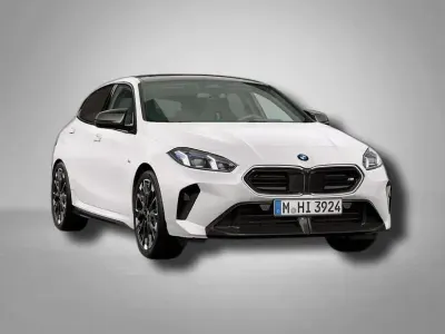 Gebraucht BMW M135 300 PS (220 kW) 2026 Alpinweiß Kleinwagen