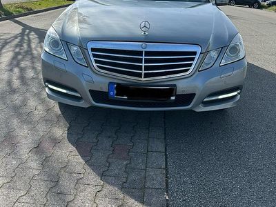 Usata Mercedes E350 230 CV (169 kW) 2010 Grigio Station wagon
