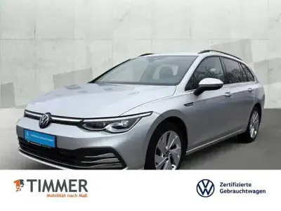 Gebraucht VW Golf VIII Style 150 PS (110 kW) 2023 Silber Kombi