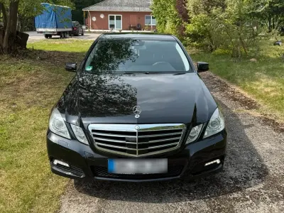 Gebraucht Mercedes E350 Avantgarde 231 PS (169 kW) 2010 Schwarz Limousine
