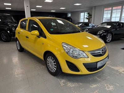 Gebraucht Opel Corsa Selection 69 PS (50 kW) 2011 Gelb Kleinwagen