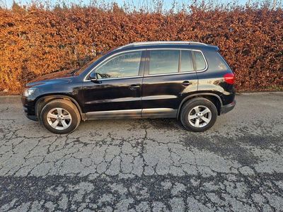 Gebraucht VW Tiguan Sportline 140 PS (102 kW) 2012 Schwarz SUV