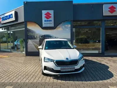 Gebraucht Skoda Scala Selection 95 PS (69 kW) 2024 Andere Kleinwagen