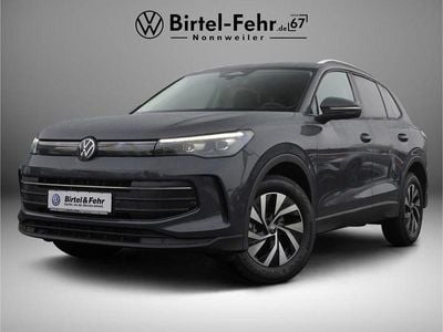 Schwarz Neu 2025 VW Tiguan Life SUV | 39.999 € (Superpreis)