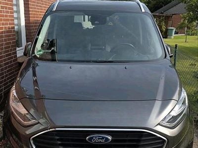 Ford Tourneo
