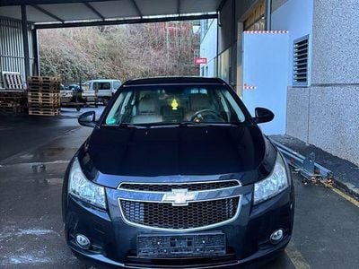 Gebraucht Chevrolet Cruze LT 163 PS (119 kW) 2011 Schwarz Limousine