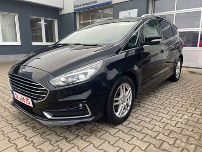Gebraucht Ford S-MAX Titanium 150 PS (110 kW) 2020 Schwarz Van / Kleinbus