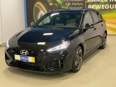 Neu Hyundai i30 N Line 150 PS (110 kW) 2026 Schwarz Limousine