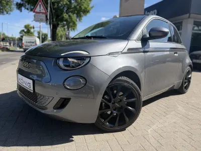 Gebraucht Fiat 500e Urban 86 kW (118 PS) 2023 Grau Cabrio