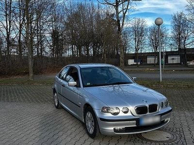 Second-hand BMW 316 115 CP (84 kW) 2003 Argintiu Coupe