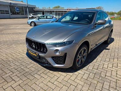 Usata Maserati Levante 349 CV (256 kW) 2021 Grigio SUV