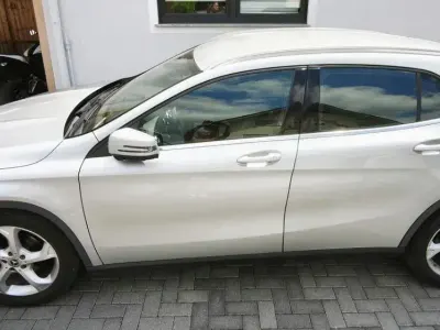 Gebraucht Mercedes GLA180 116 PS (85 kW) 2017 Silber SUV