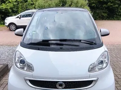 Gebraucht Smart ForTwo Coupé 71 PS (52 kW) 2013 Weiß Coupé