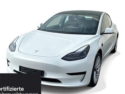 Begagnad Tesla Model 3 RWD 205 kW (279 HK) 2022 Vit Sedan