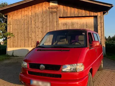 Gebraucht VW Multivan 102 PS (75 kW) 1997 Rot Van / Kleinbus