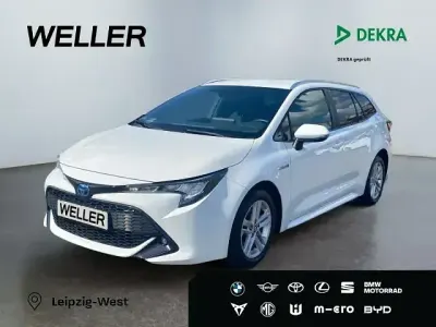 Gebraucht Toyota Corolla Business Edition 122 PS (89 kW) 2021 Weiß Limousine