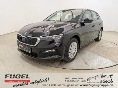 Gebraucht Skoda Scala Ambition 110 PS (80 kW) 2023 Schwarzmagic perleffekt Kleinwagen