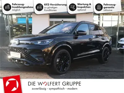 Gebraucht VW Tiguan R-line 193 PS (141 kW) 2025 Grenadillschwarz metallic SUV